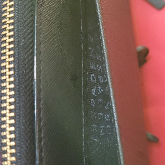 Kate Spade Women's Wallet - Picture 4 of 16